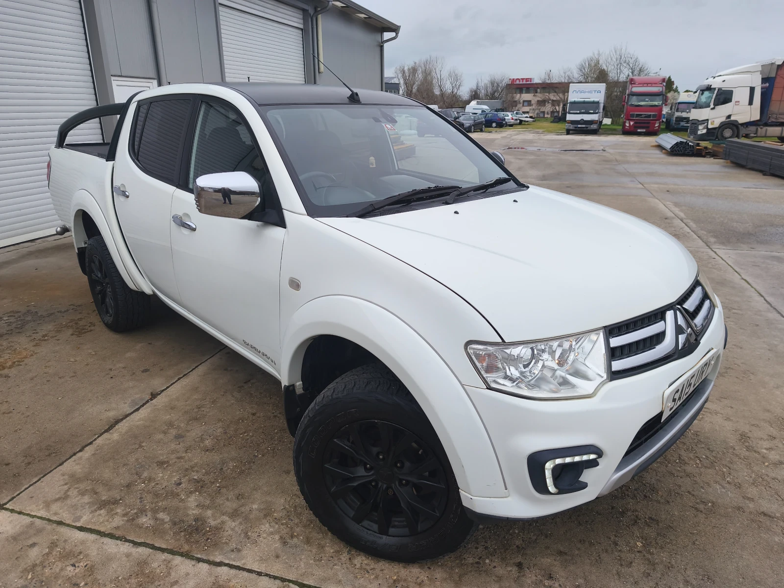 Mitsubishi L200 2.5D BARBARIAN 