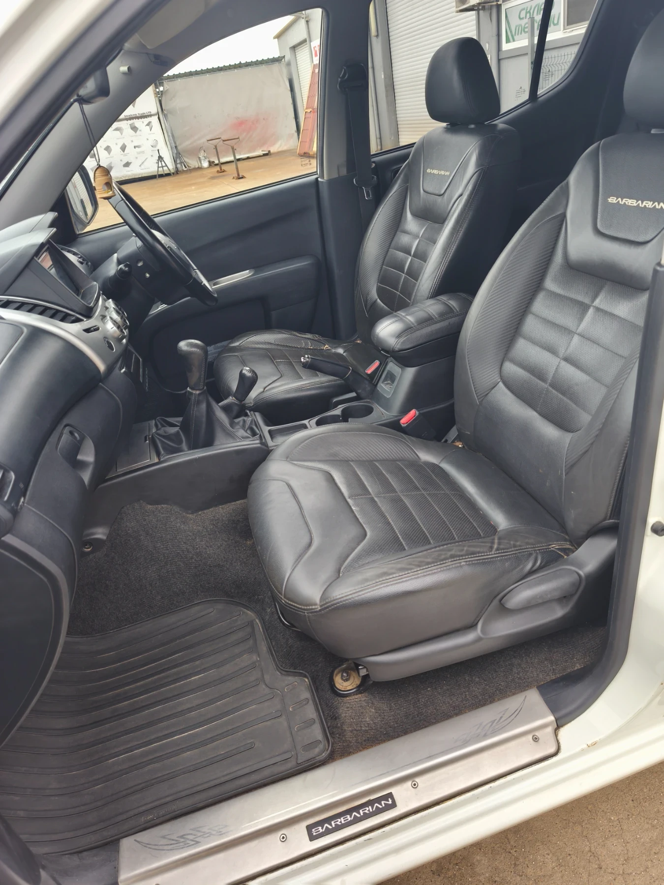 Mitsubishi L200 2.5D BARBARIAN , снимка 11 - Автомобили и джипове - 54020708