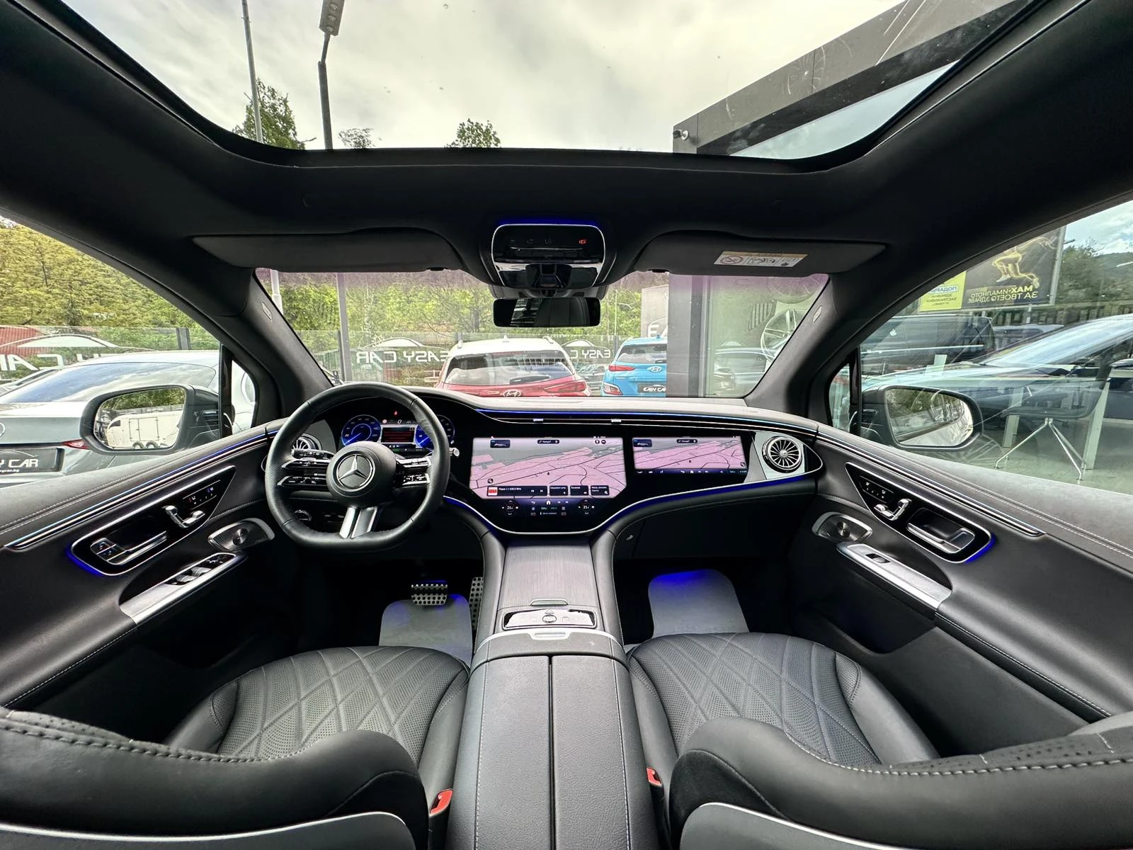 Mercedes-Benz EQE 350 AMG-Line /4MATIC/HYPERSCREEN, снимка 12 - Автомобили и джипове - 54520545