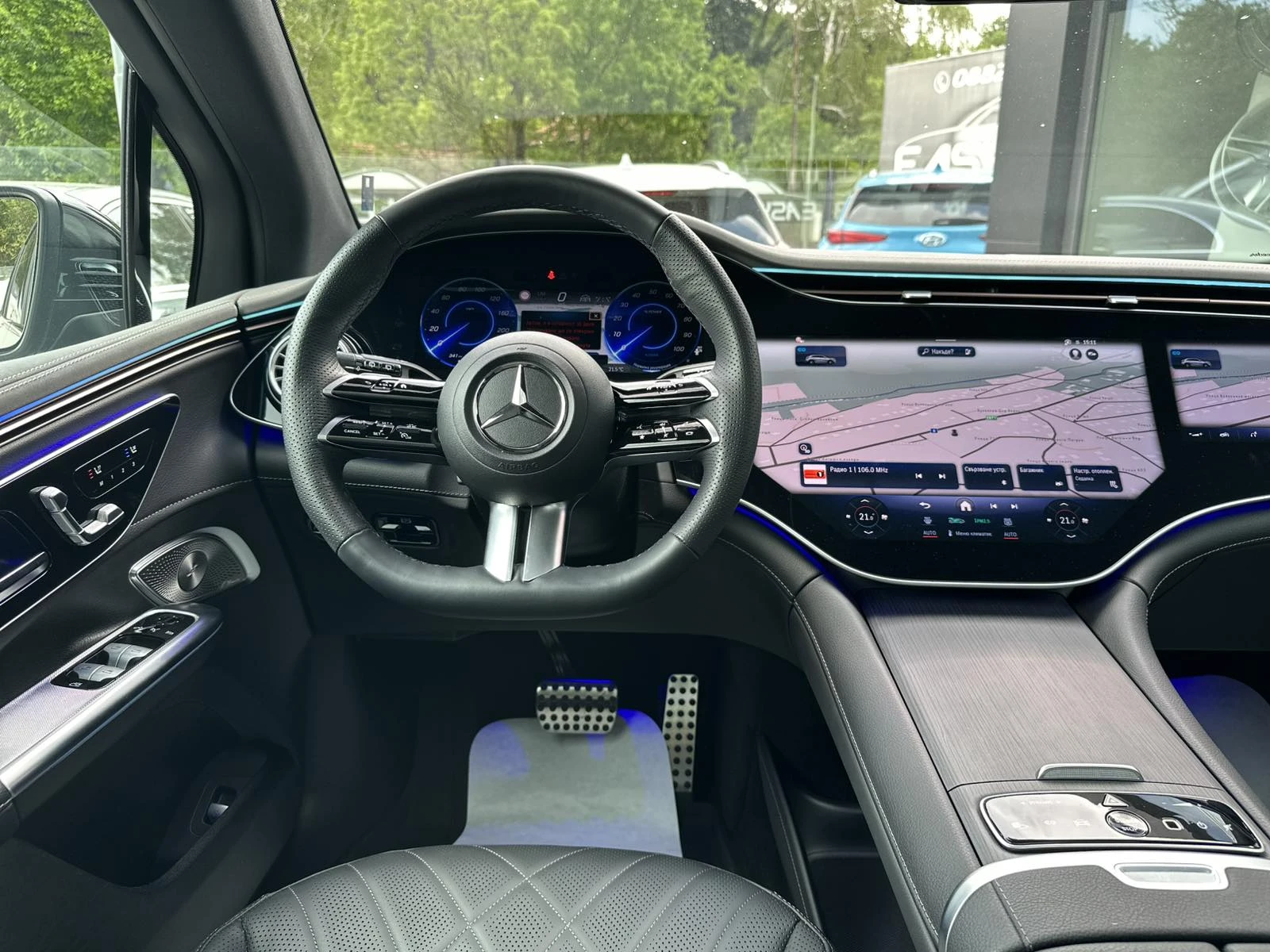 Mercedes-Benz EQE 350 AMG-Line /4MATIC/HYPERSCREEN, снимка 9 - Автомобили и джипове - 54520545