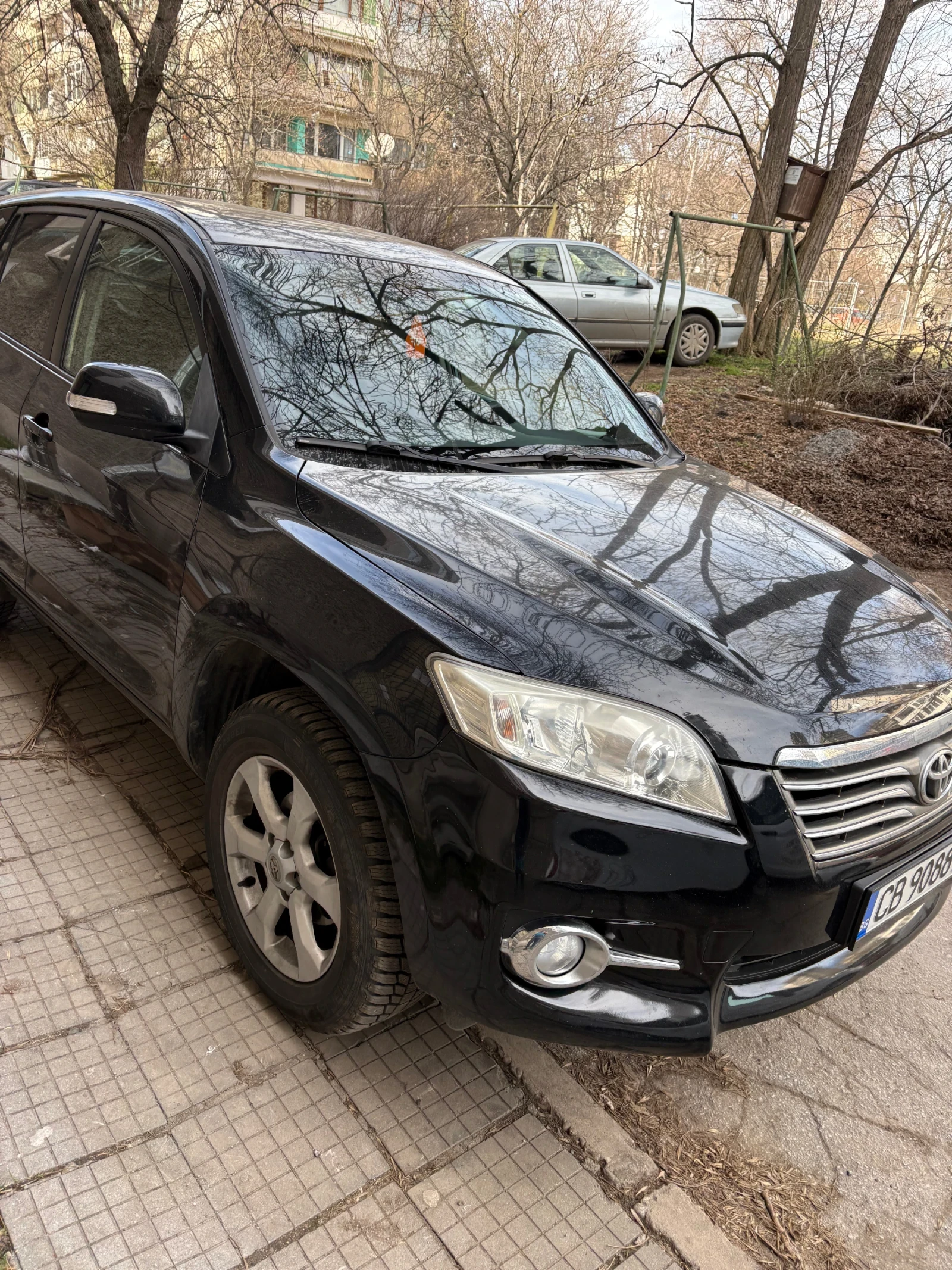 Toyota Rav4 2.2 Dizel, снимка 5 - Автомобили и джипове - 54666059