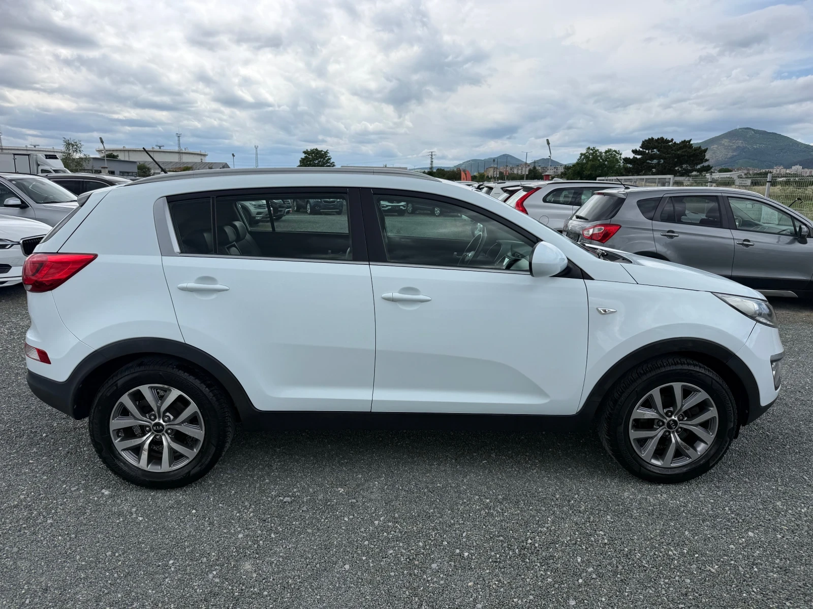 Kia Sportage (KATO ����)^(���) | Mobile.bg � ����������� 4