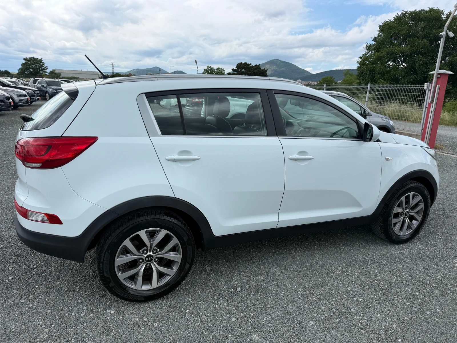 Kia Sportage (KATO ����)^(���) | Mobile.bg � ����������� 5