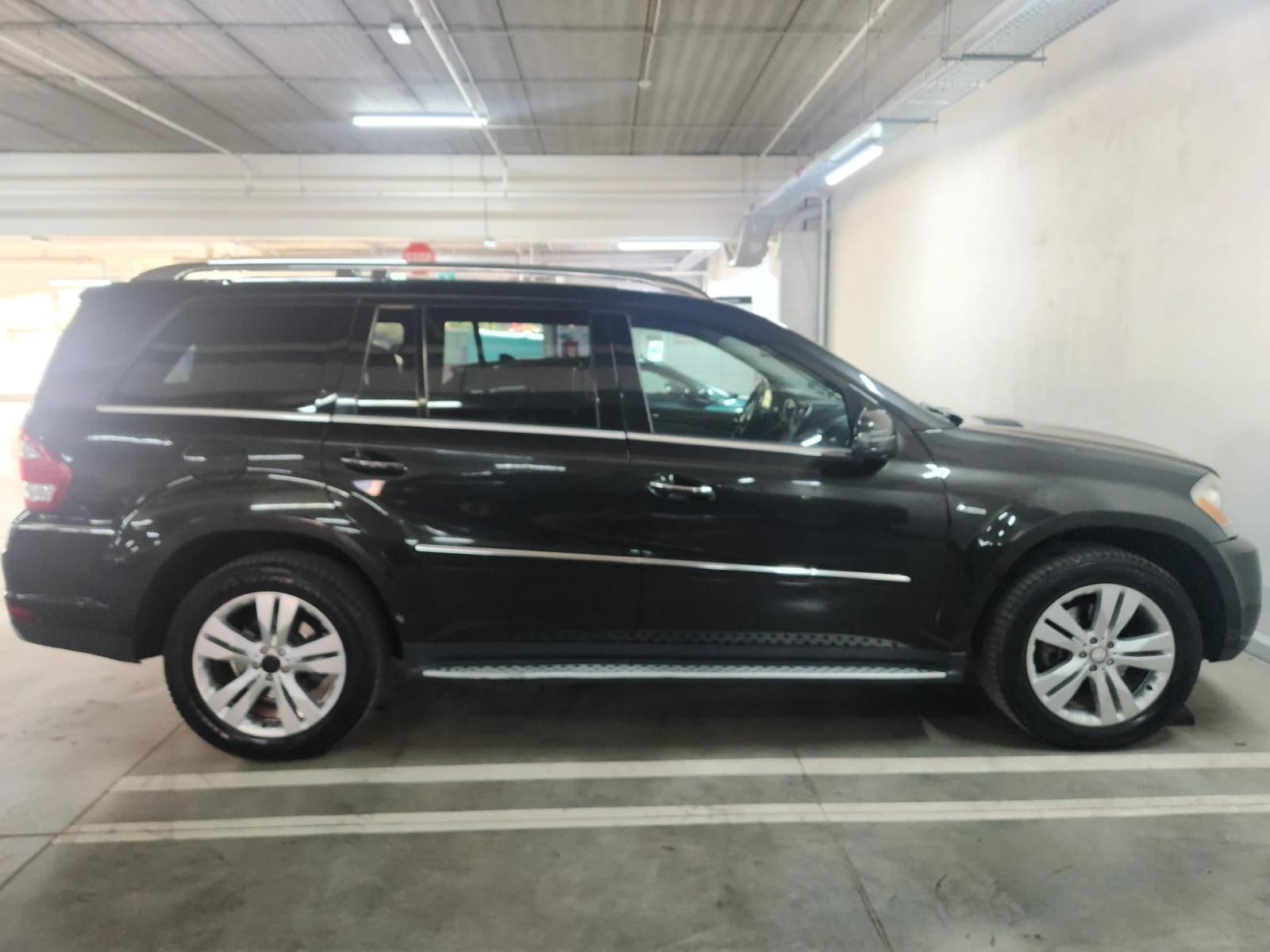 Mercedes-Benz GL 350 Mercedes-Benz GL 350 Bluetec 4 matic, снимка 2 - Автомобили и джипове - 55068982