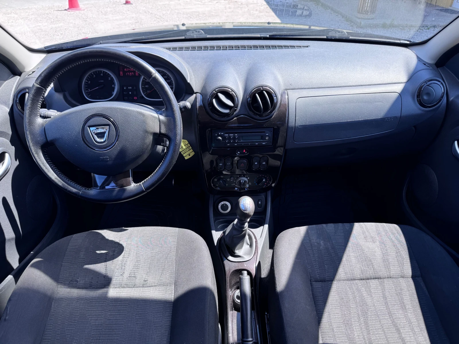 Dacia Duster 4X4 EVRO 5, снимка 9 - Автомобили и джипове - 55441434