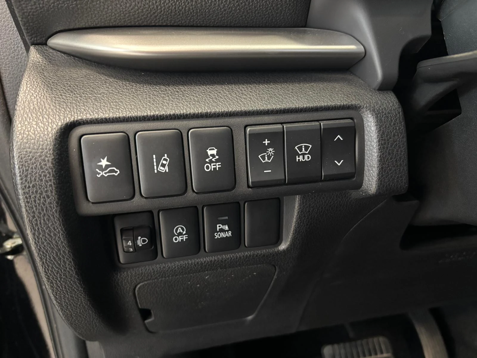 Mitsubishi Eclipse Cross INTENSE 1.5T, снимка 8 - Автомобили и джипове - 55446416