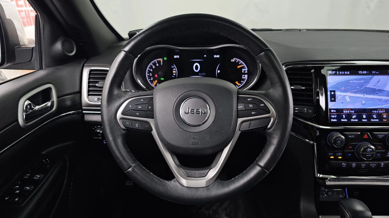 Jeep Grand cherokee LIMITED / 3.6 / ОБДУХВАНЕ / ПОДГРЕВИ / ПАНОРАМА, снимка 13 - Автомобили и джипове - 55476877