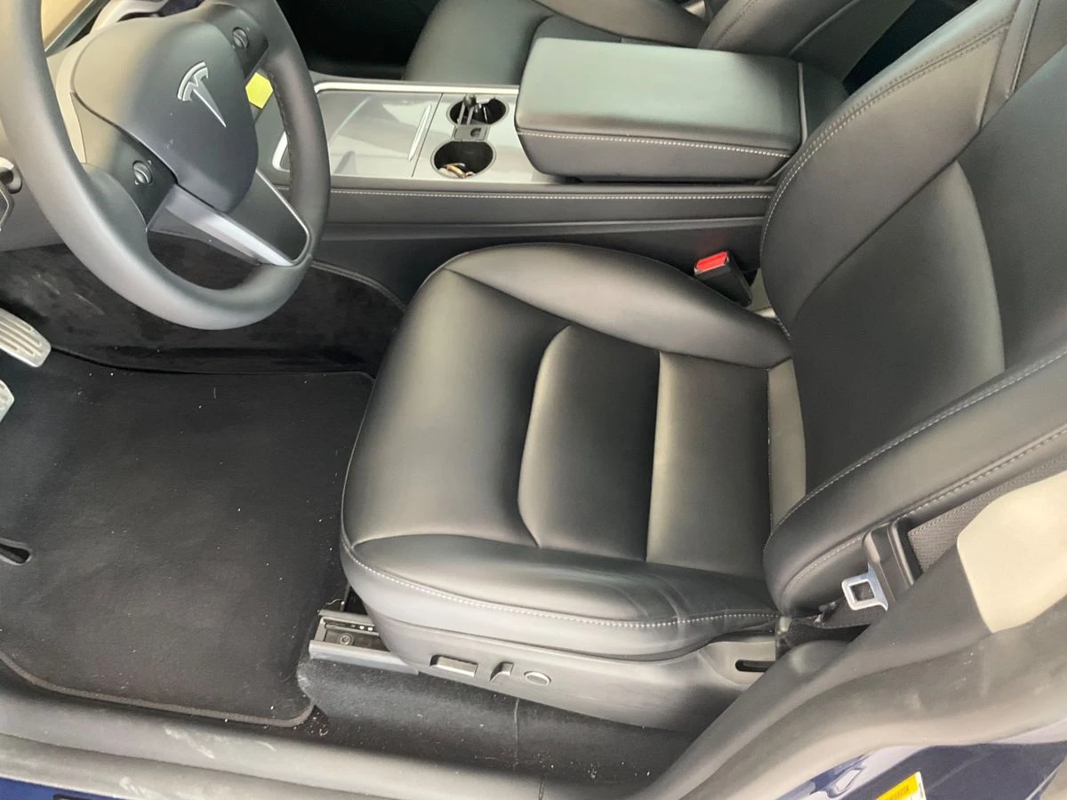 Tesla Model Y STANDARD RANGE   2023 г.   ФРАНЦИЯ   48 727 км   Г, снимка 10 - Автомобили и джипове - 55682138