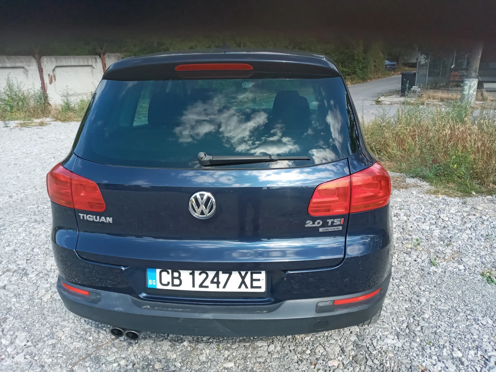 VW Tiguan 2.0 TSI 4x4, снимка 6 - Автомобили и джипове - 56330662