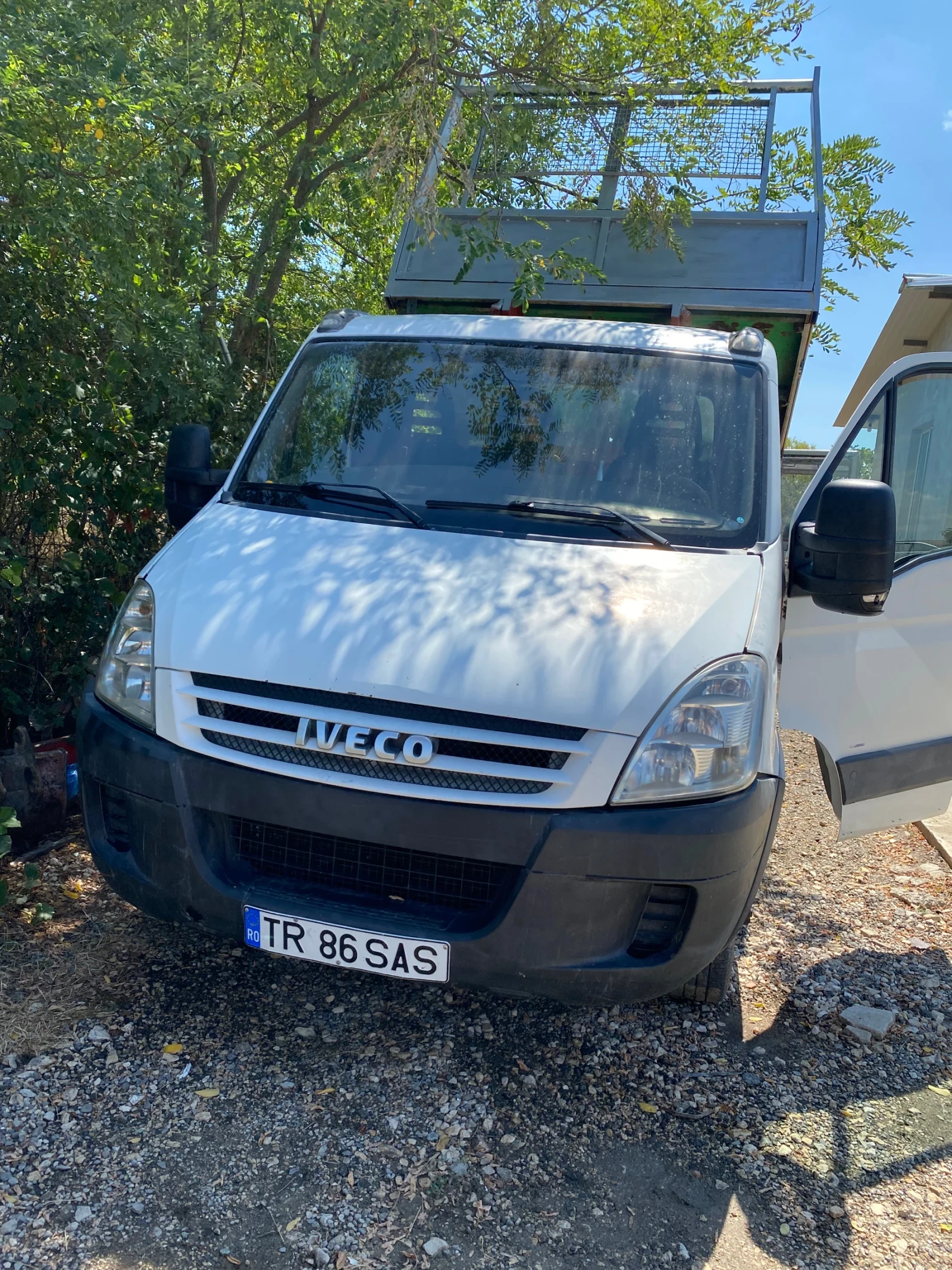 Iveco 35s13 Самосвал 3500кг - изображение 3