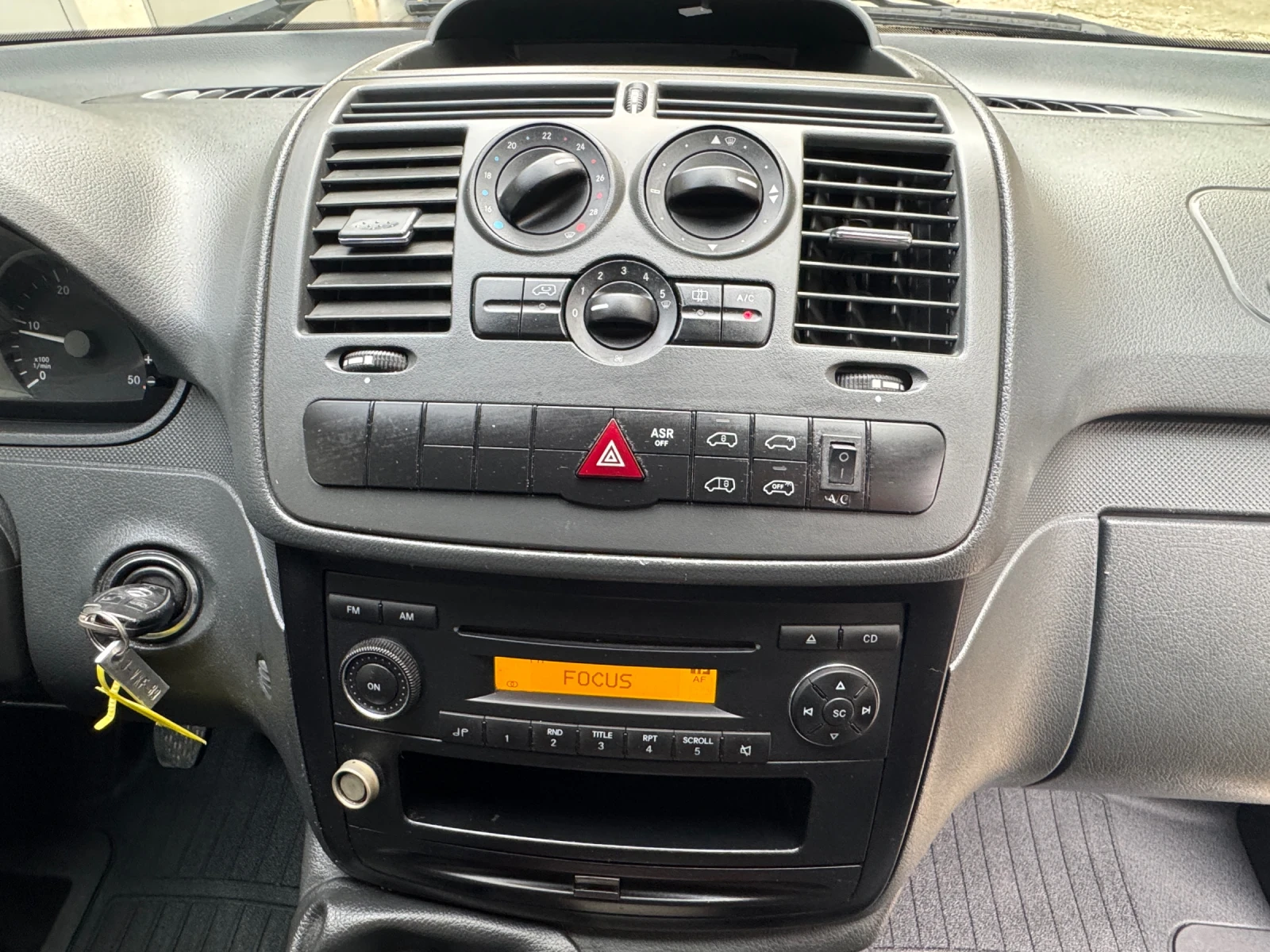 Mercedes-Benz Vito 113 CDI*  -18*      To  | Mobile.bg   10