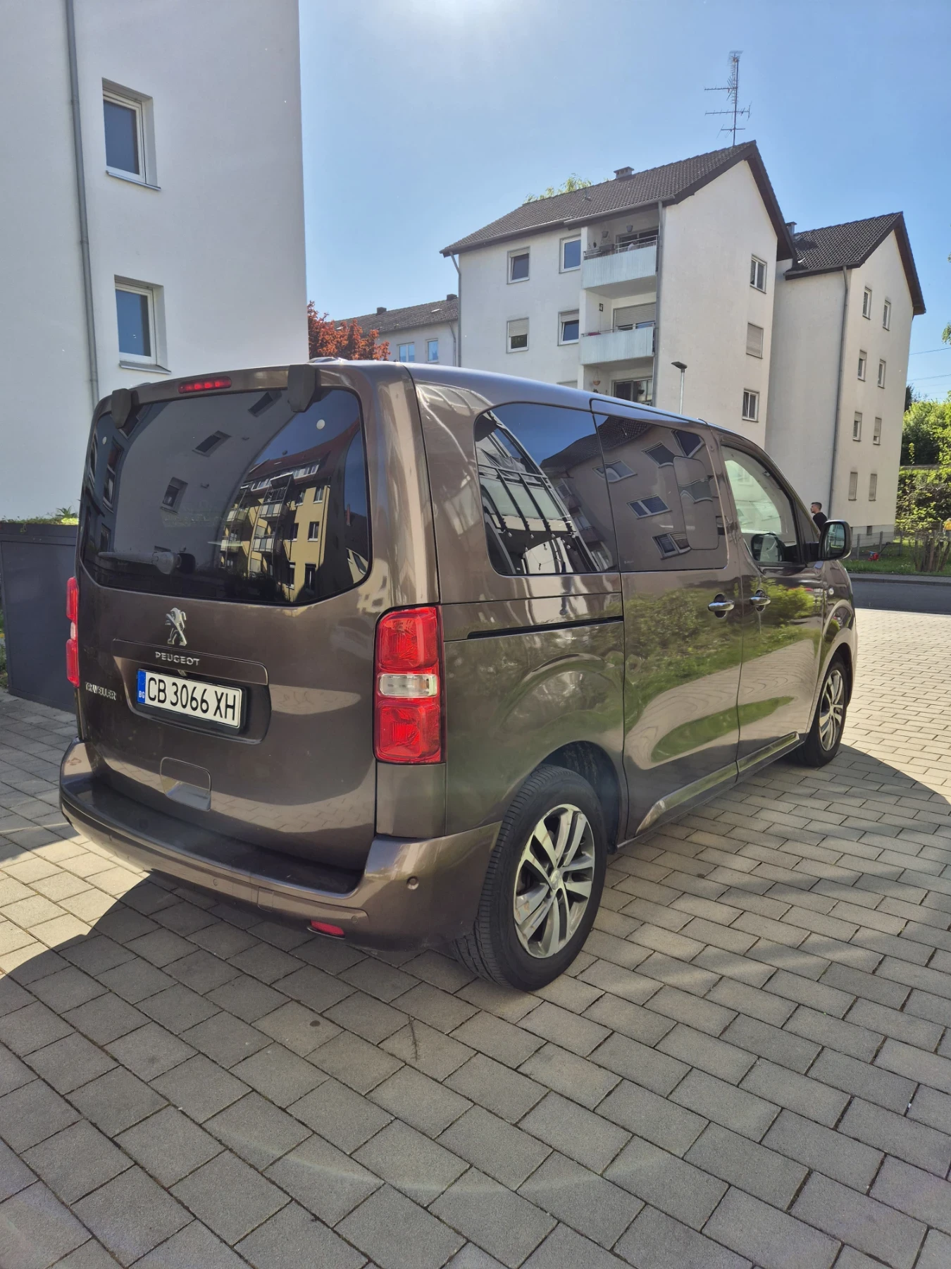 Peugeot Traveller