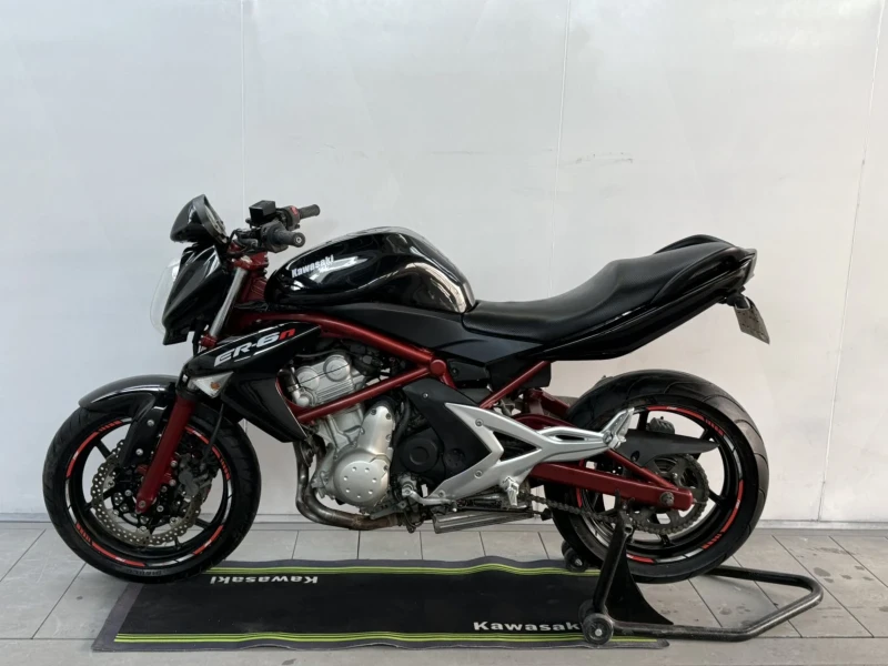 Kawasaki ER, снимка 4 - Мотоциклети и мототехника - 52565763
