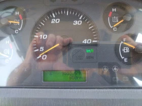 Челен товарач Komatsu WA 430-6, снимка 12