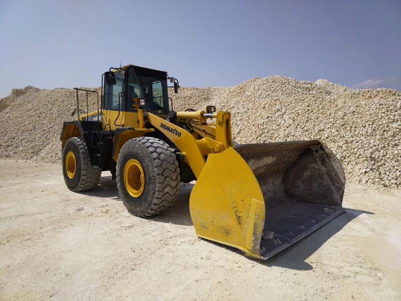 Челен товарач Komatsu WA 430-6, снимка 3 - Индустриална техника - 46855764