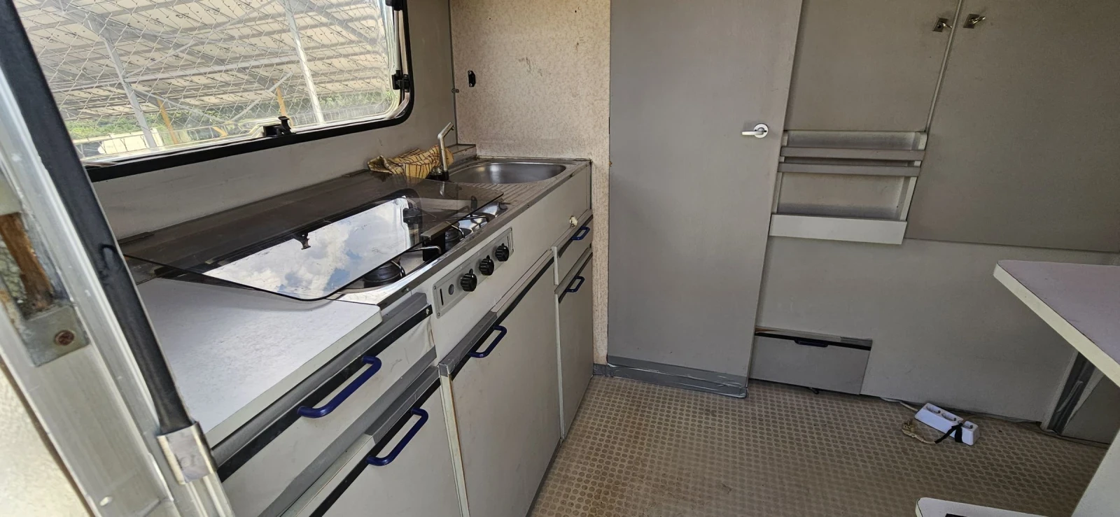 �������� Beyerland Vitese | Mobile.bg � ����������� 9