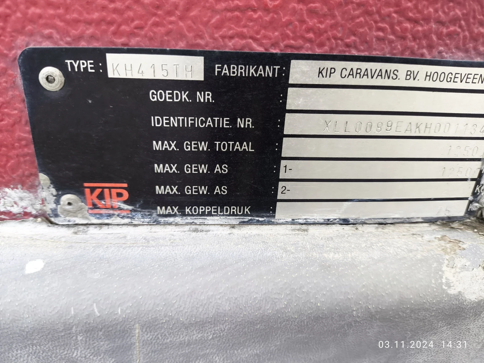 Каравана KIP HI LINE 415, снимка 13 - Каравани и кемпери - 55806215