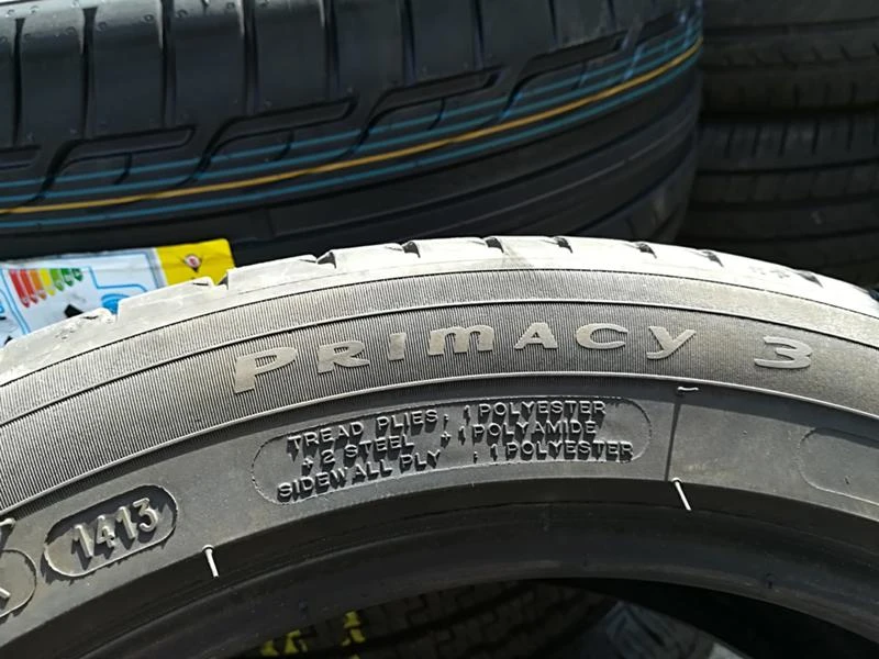 Гуми Летни 235/45R17, снимка 4 - Гуми и джанти - 21761020