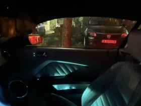 Ford Mustang 4.0 V6 CABRIO, снимка 13