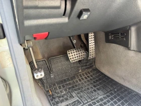 Mercedes-Benz C 200, снимка 10