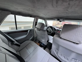 Mercedes-Benz C 200, снимка 4