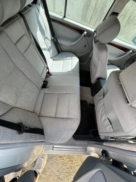 Mercedes-Benz C 200, снимка 11