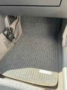 Mercedes-Benz C 200, снимка 7