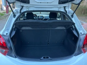 Peugeot 208 1, 6GT LINE BLUE HDI, снимка 17