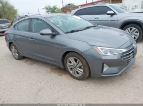 ������ Hyundai Elantra