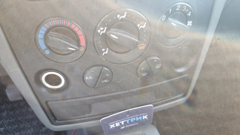 Ford Connect, снимка 10 - Автомобили и джипове - 47278777