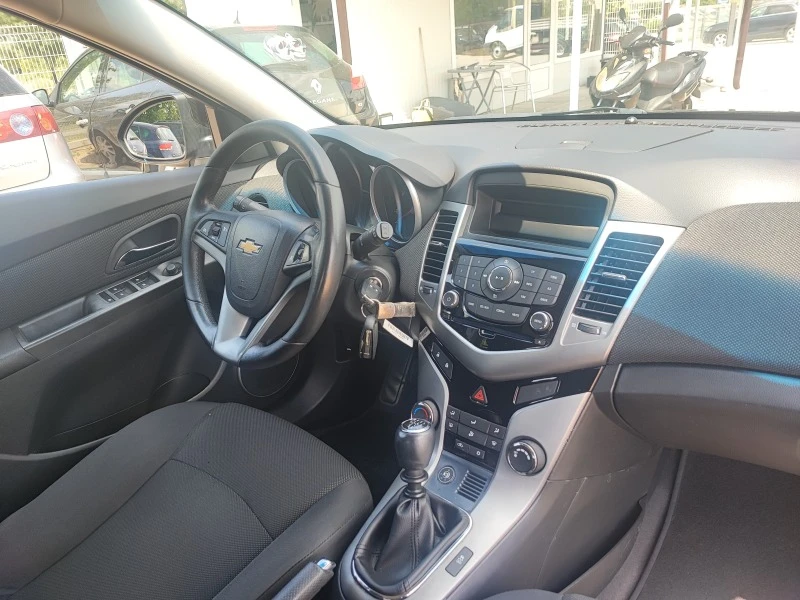 Chevrolet Cruze 1.8/141к.с/GPL, снимка 14 - Автомобили и джипове - 46072175