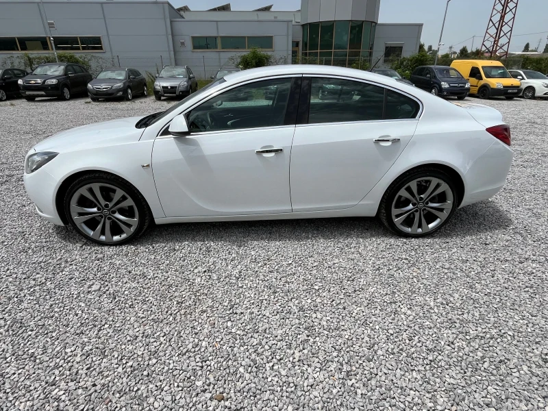 Opel Insignia 1.6Ti-180k.c. COSMO, снимка 3 - Автомобили и джипове - 47165774