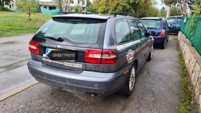 Volvo V40, снимка 10 - Автомобили и джипове - 47451336