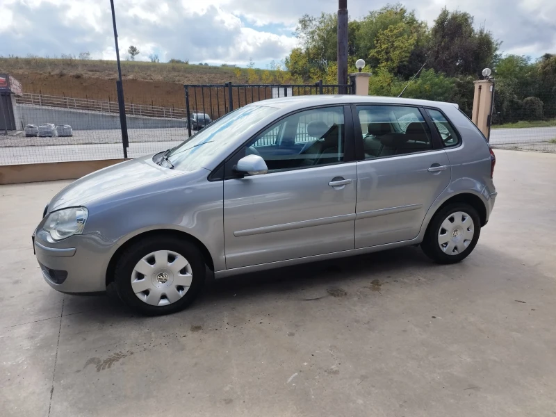 VW Polo 1.2i, снимка 7 - Автомобили и джипове - 47499438