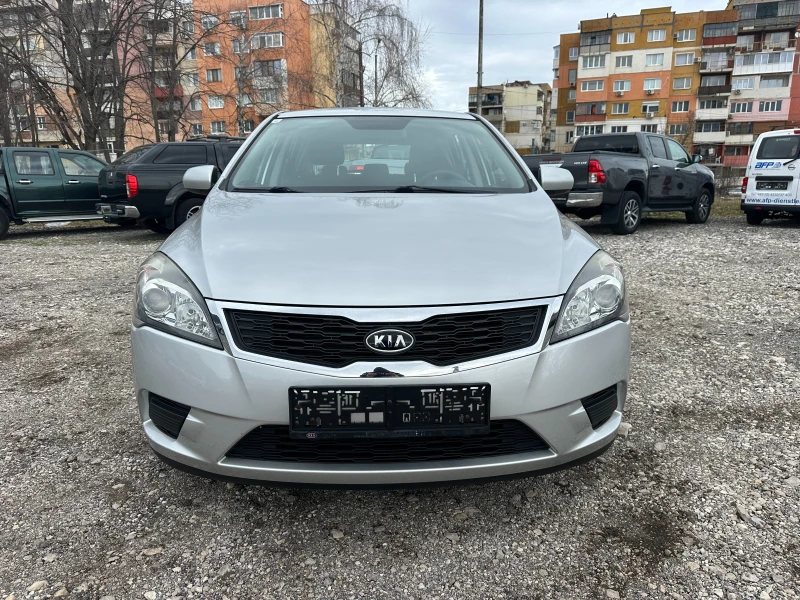 Kia Ceed 1.4i 90kc, снимка 8 - Автомобили и джипове - 48641805