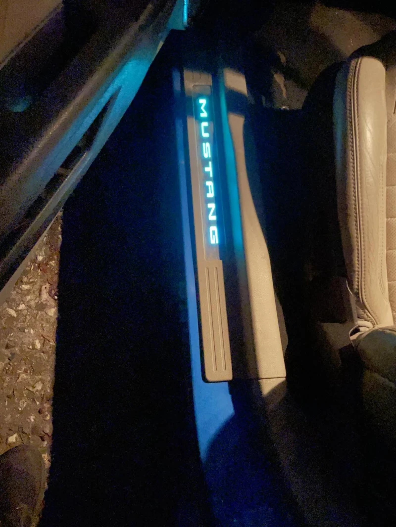 Ford Mustang 4.0 V6 CABRIO, снимка 10 - Автомобили и джипове - 50813716