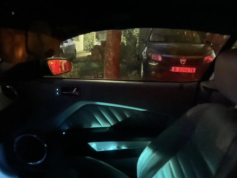 Ford Mustang 4.0 V6 CABRIO, снимка 13 - Автомобили и джипове - 50813716