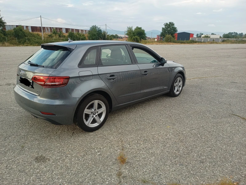 Audi A3 Facelift 1.6 TDI 116 , снимка 14 - Автомобили и джипове - 52096495