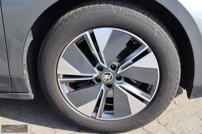 Skoda Enyaq iV60/179HP/CAM/NAVI/LED/KLESS/AMBI/CPLAY/245g, снимка 6 - Автомобили и джипове - 51565858
