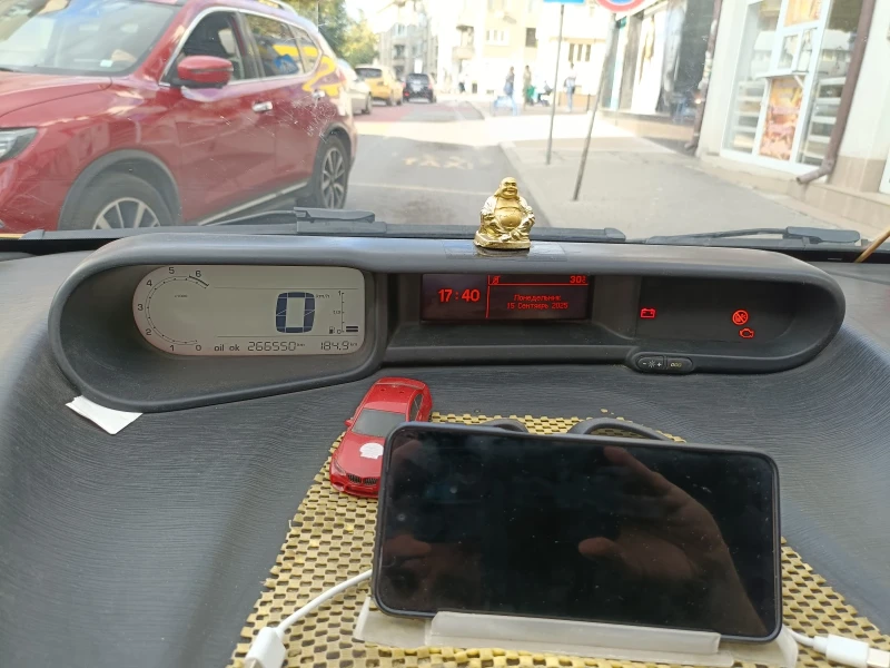 Citroen C3 Picasso, снимка 5 - Автомобили и джипове - 51724208