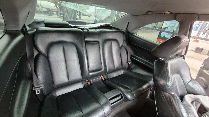 Mercedes-Benz CLK 200 kompressor, снимка 6 - Автомобили и джипове - 52055201
