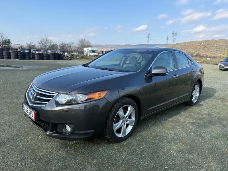 Honda Accord 2.0i, снимка 3 - Автомобили и джипове - 52525914