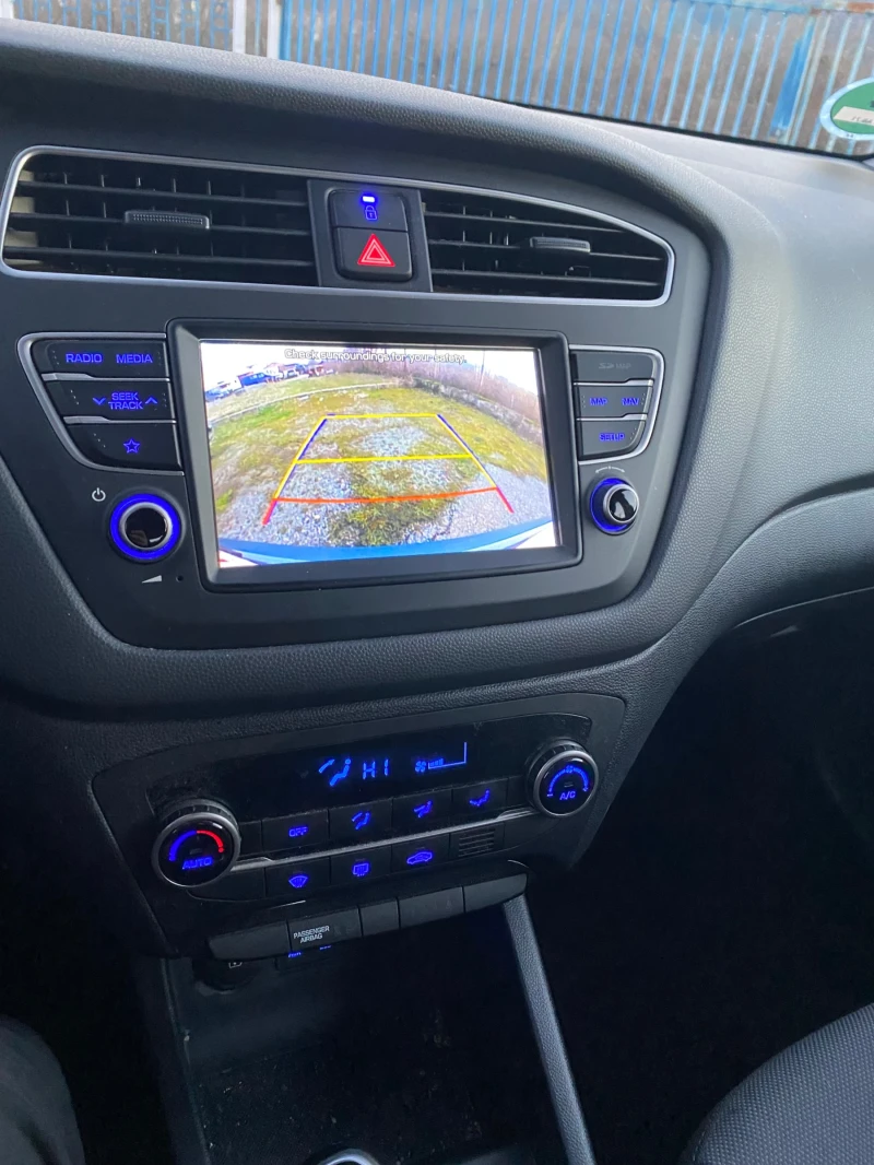 Hyundai I20 1.0GDI FACE NAVI, снимка 12 - Автомобили и джипове - 52925152