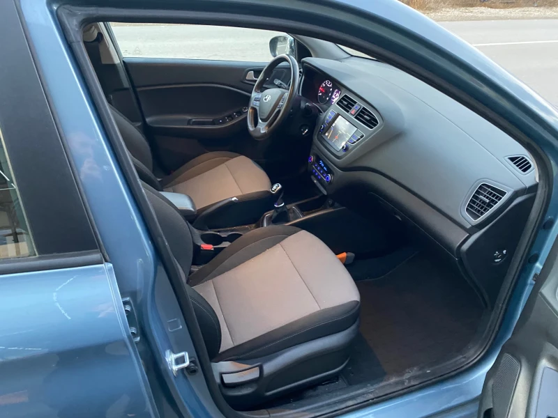Hyundai I20 1.0GDI FACE NAVI, снимка 11 - Автомобили и джипове - 52925152