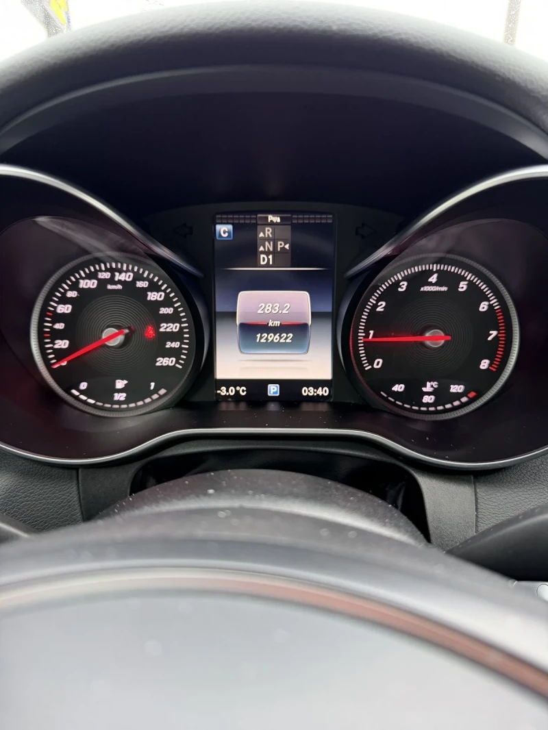 Mercedes-Benz C 300 4M* AMG-pkg* Keyless* Ambient* Подгрев* Пано, снимка 9 - Автомобили и джипове - 53183075