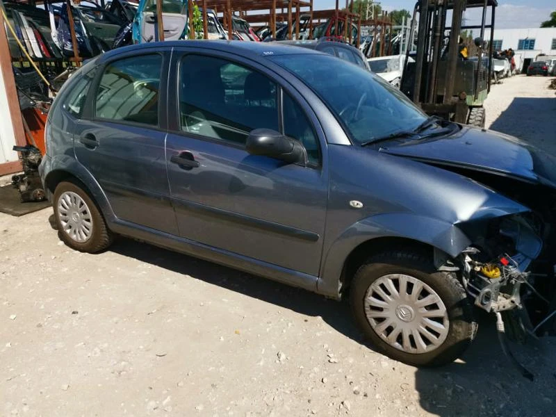 Citroen C3 1.4i, снимка 4 - Автомобили и джипове - 26471763