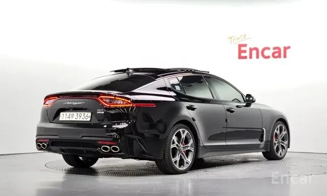 Kia Stinger GT AWD 3.3 V6 ЛИЗИНГ, снимка 5 - Автомобили и джипове - 56318920