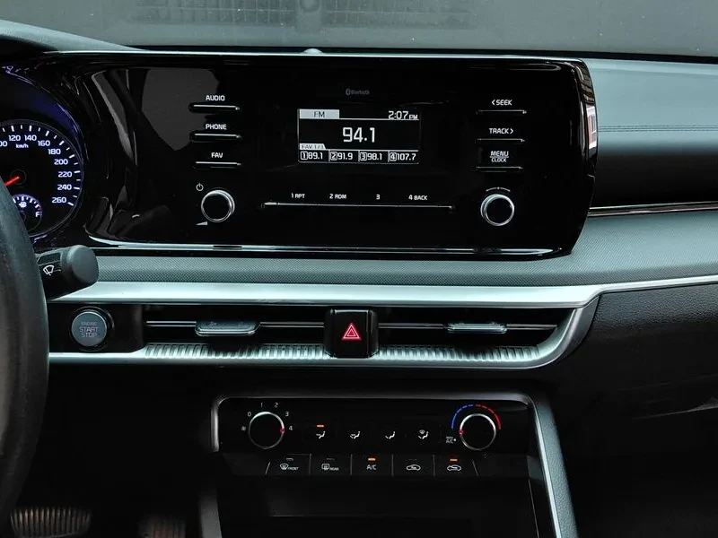 Kia K5 2.0 LPG - САМО 30% АВАНС, снимка 16 - Автомобили и джипове - 56322767