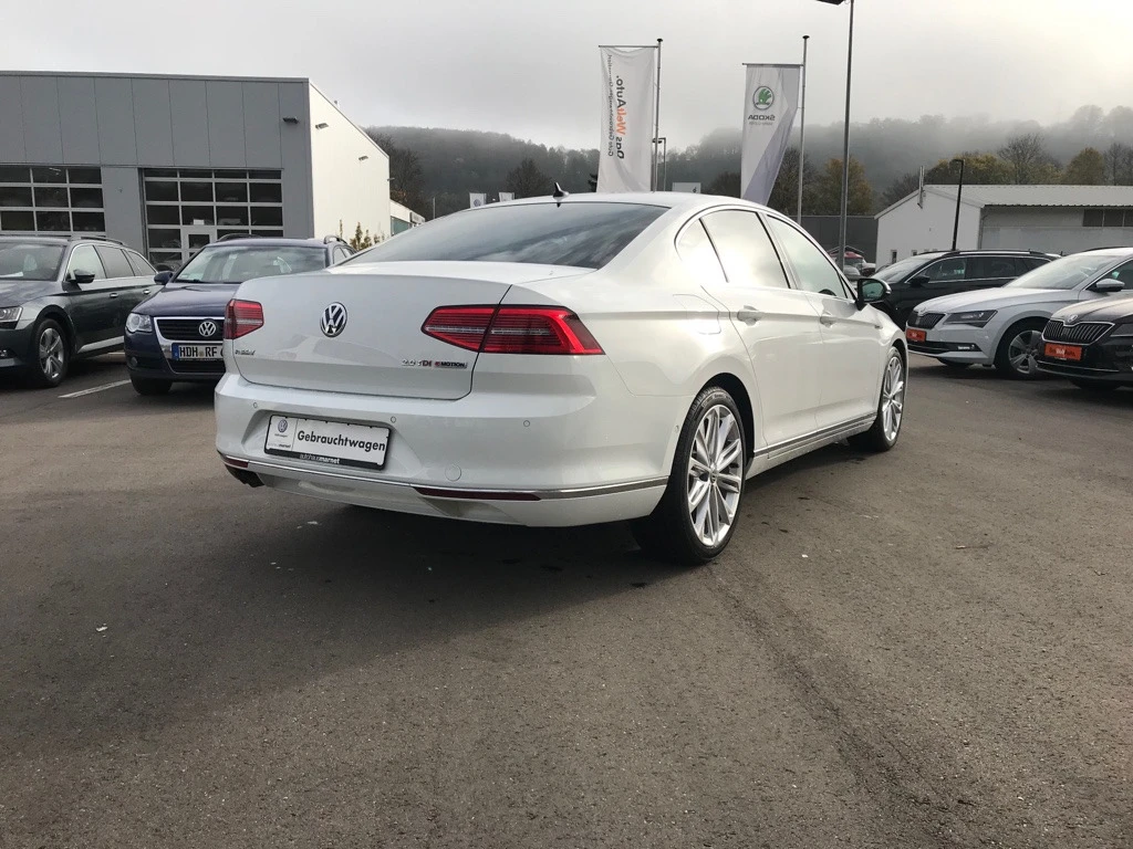 VW Passat 2.0 TDI 4MOTION, Седан, HIGH-LINE, 190 к.с - изображение 2