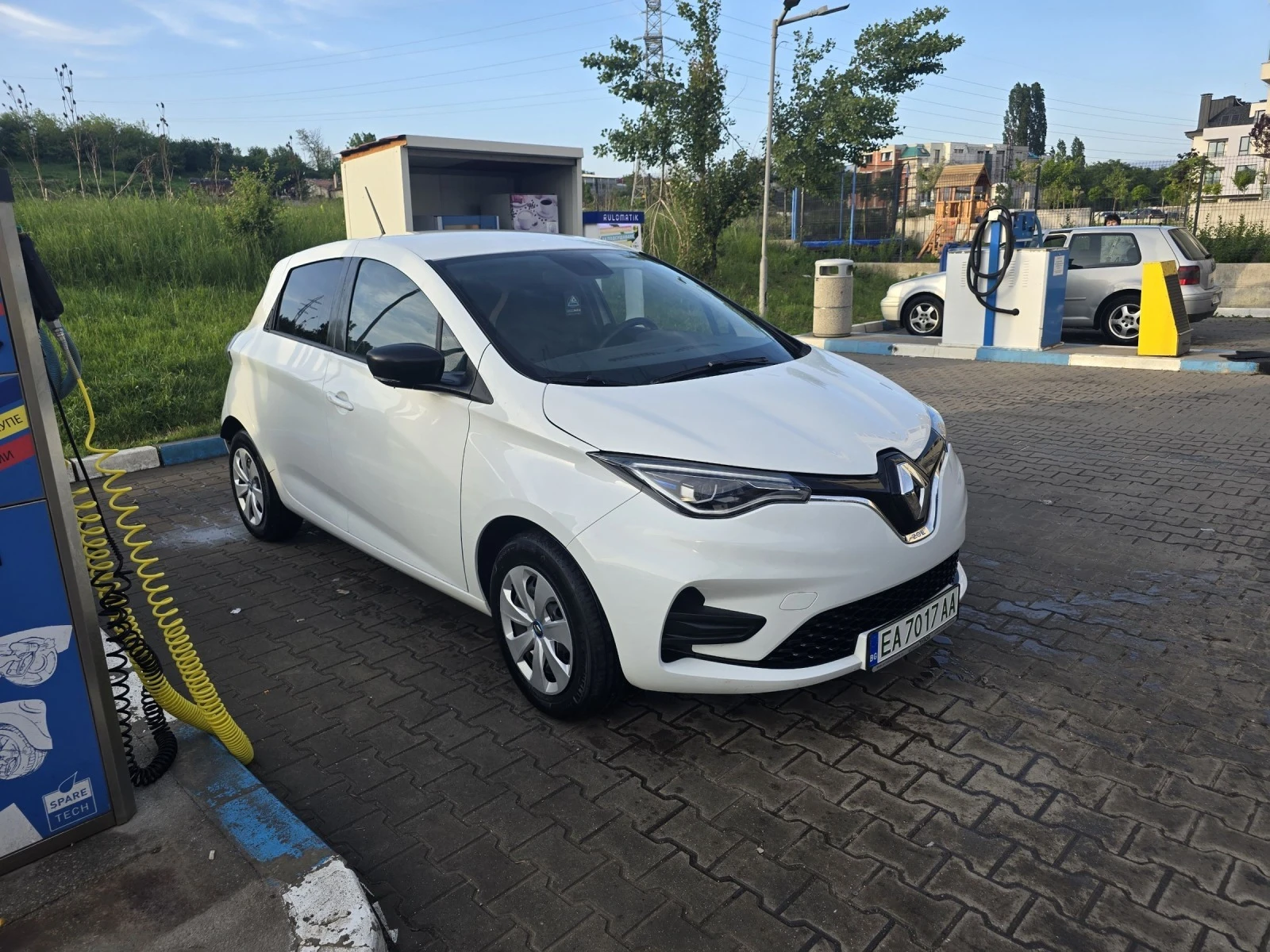 Renault Zoe 52KW R110 ГАРАНЦИОНЕН  - изображение 2